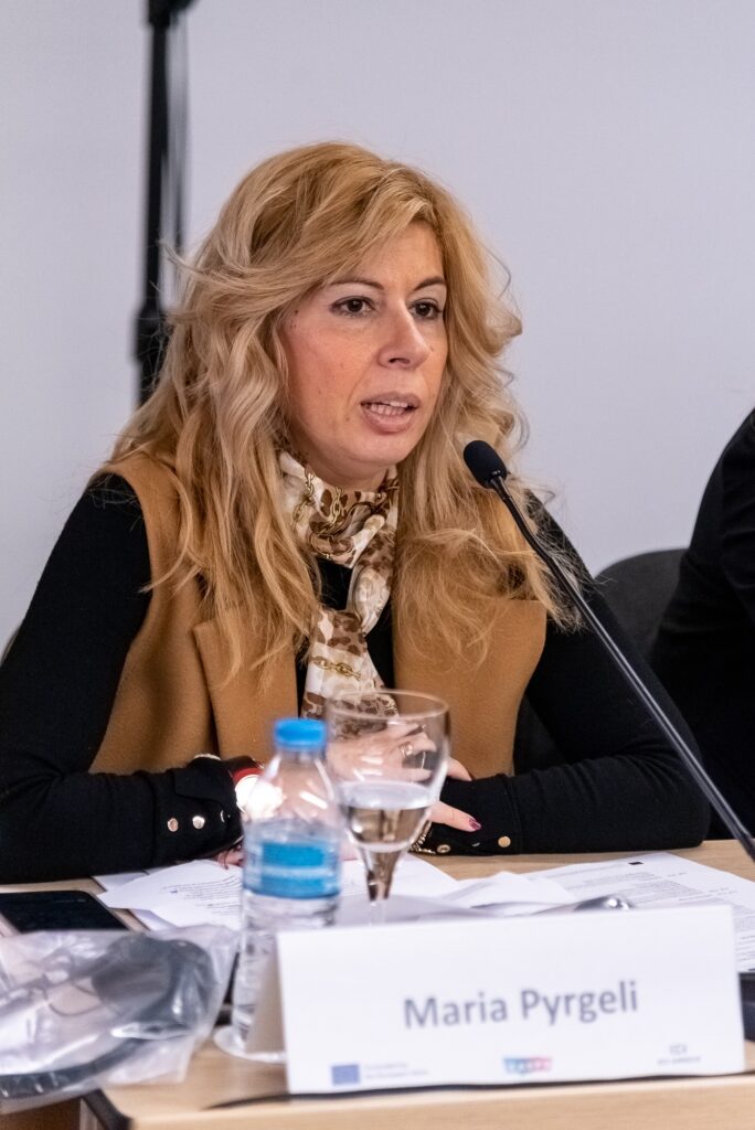 pyrgeli_familycentered