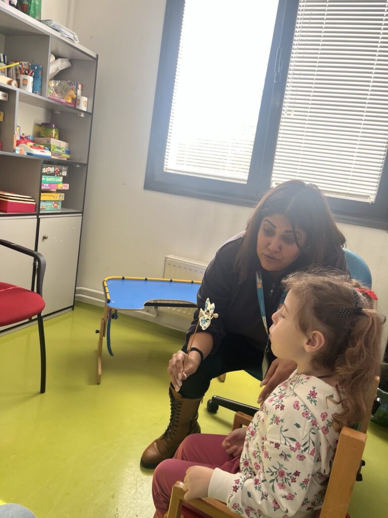 Πως άραγε λίγες σαπουνόφουσκες μπορούν να βοηθήσουν να πετύχουμε μια σωστή άρθρωση ; 2